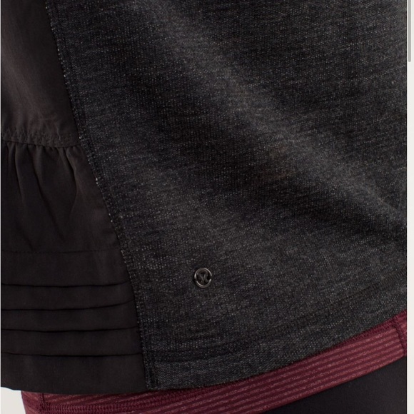 🖤Lululemon Sattva Pullover Top-10🖤 - Picture 9 of 16